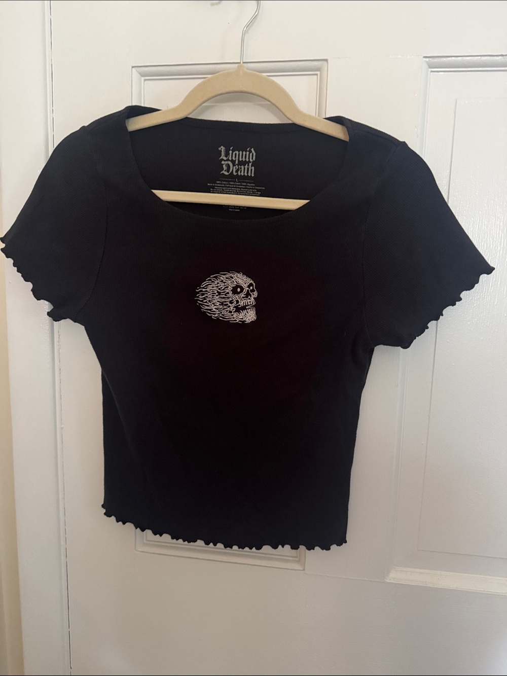 Liquid Death Black Skull Ribbed Lettuce-Edge Crop Tee